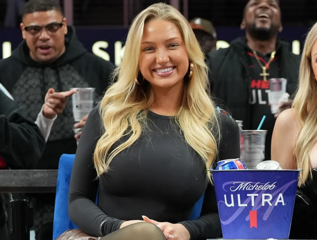 Viral Boxing Ring Girl Sydney Thomas Makes Splash at NBA Game